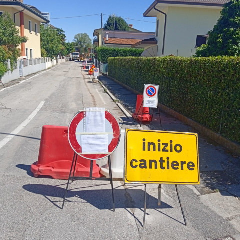 Abbattimento delle barriere architettoniche in Via Rossini a Robegano